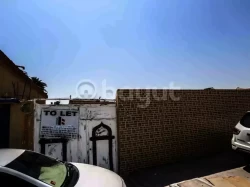 Traditional House For Rent in Al Ghafia  »  Al Riqa Suburb  »  Sharjah  »  Sharjah Emirate