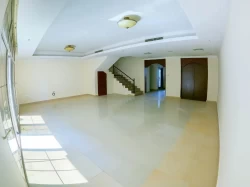 Villas and houses For Rent in Alsalmaniya  »  Manama  »  Capital Governorate